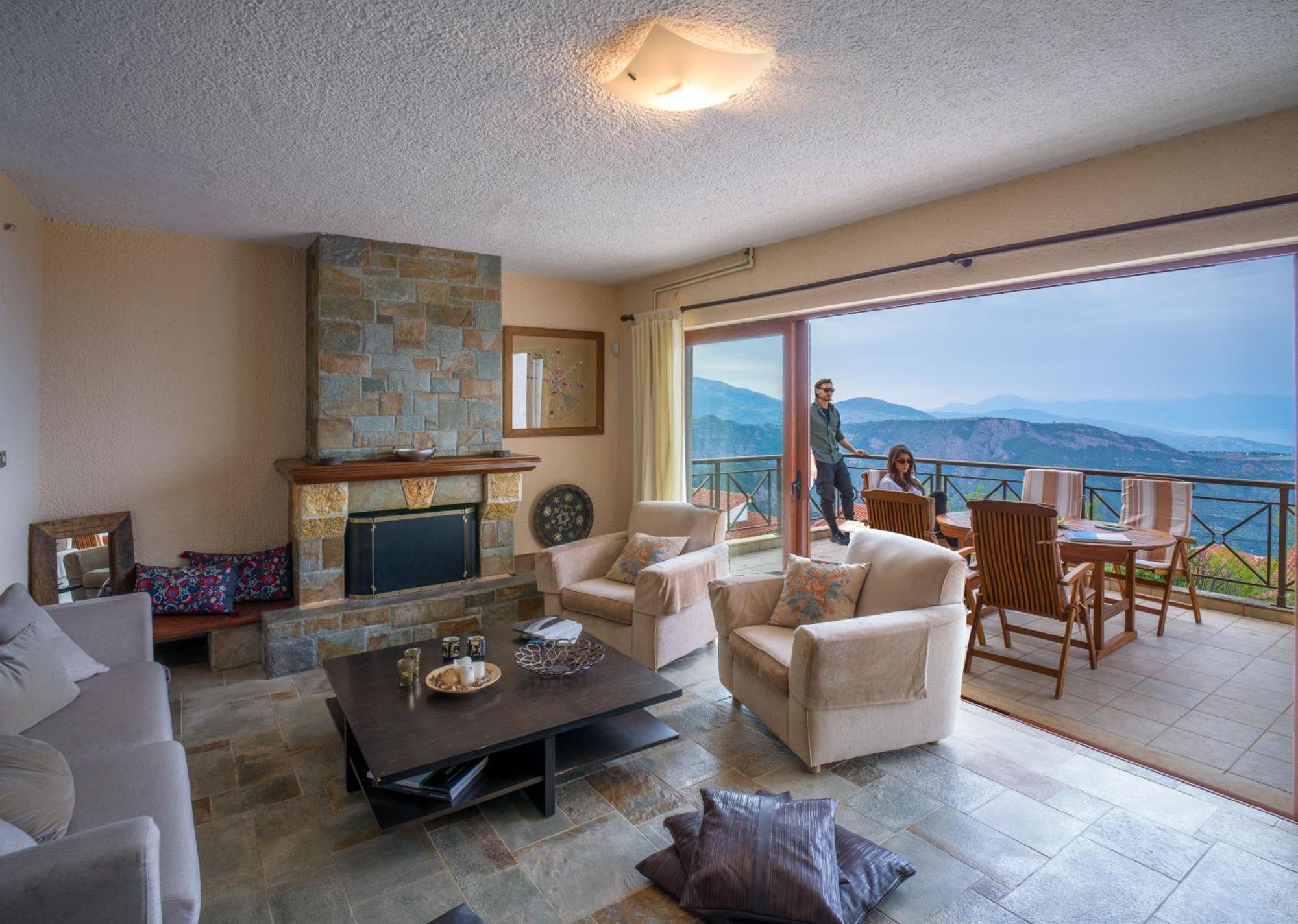 Traditional Luxury Villa Armonia エギオ エクステリア 写真